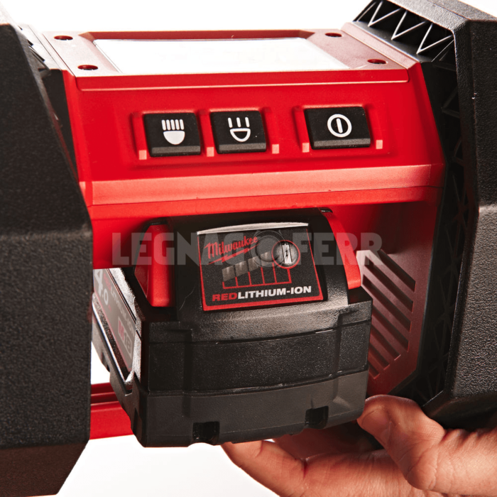 Milwaukee M18 AL 0 Faro LED a Batteria 400 lm 4932430392 legnagoferr 1